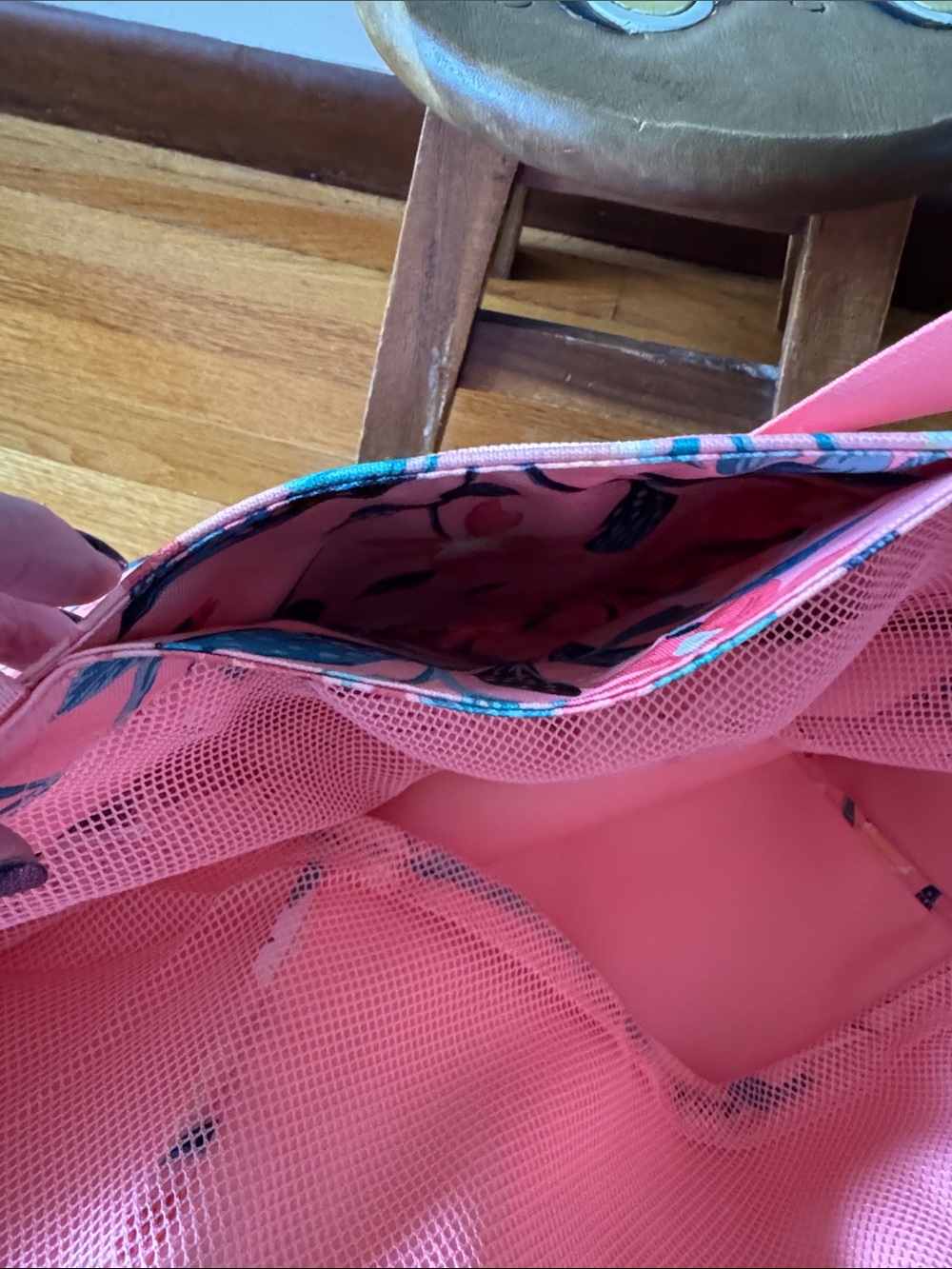 Vera Bradley ReActive
Drawstring Family Tote in the Paradise Bright Coral - Picture 5 of 11